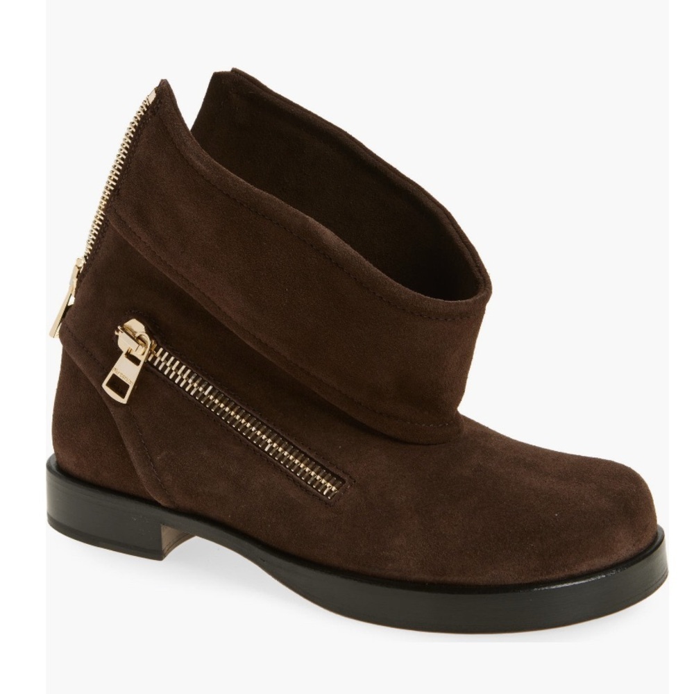 JW ANDERSON
Zip-detailed suede ankle boots